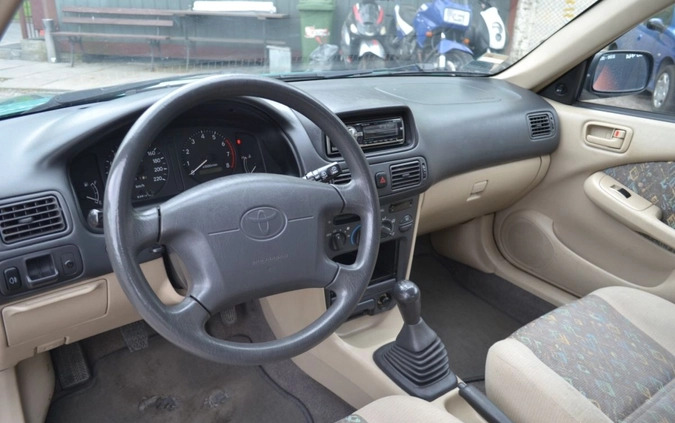 Toyota Corolla cena 2900 przebieg: 160000, rok produkcji 1998 z Warszawa małe 29